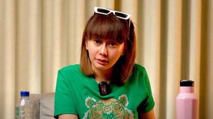 Denise Chariesta Ngamuk Usai Disebut Mengidap HIV.