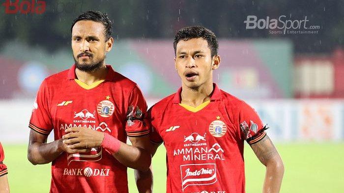 Rohit Chand dan Osvaldo Haay ketika laga menghadapi Bhayangkara FC di Stadion PTIK, Melawai, Jakarta Selatan (14/3/2020)