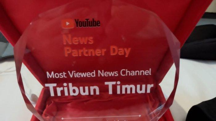 Tribun Timur (Tribun Grub, Kompas Gramedia) meraih penghargaan YouTube Awards 2022 kategori The Most Viewed News Channel. Penghargaan diserahkan di Kantor Google Indonesia, Jl Sudirman, Jakarta, Selasa (16/7/2022).