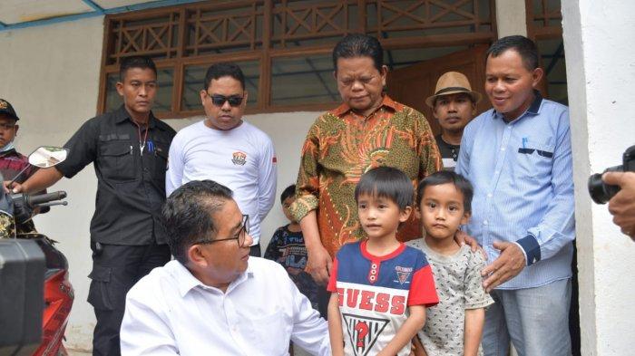 Akmal Malik meninjau SDN 010 Saluang di Kabupaten mamasa