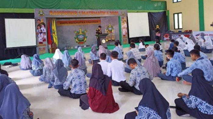 Himpunan Mahasiswa Program Studi Matematika (HMPS) Unasman gelar lomba Rangking 1 Matematika di Auditorium KH. Prof. Sahabuddin kampus Unasman Selasa, (8/3/2022).