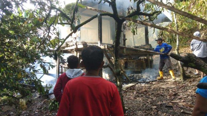 Kondisi rumah milik Lansia di Mateng bernama Pappa yang sudah ludes terbakar