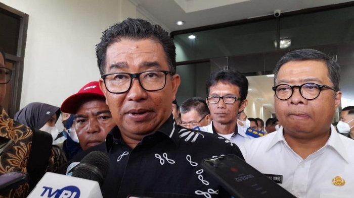 Penjabat Gubernur Akmal Malik saat ditemui di Bandara Tampa Padang Mamuju, Kecamatan Kalukku, Mamuju, Sulbar.