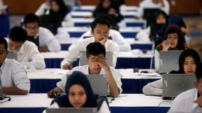 Berikut 3 formasi prioritas rekrutmen PPPK 2022, seleksi CASN tahun ini tanpa penerimaan CPNS. Pemerintah memastikan tidak membuka rekrutmen Calon Pegawai Negeri Sipil atau CPNS 2022 (foto ilustrasi seleksi CPNS).