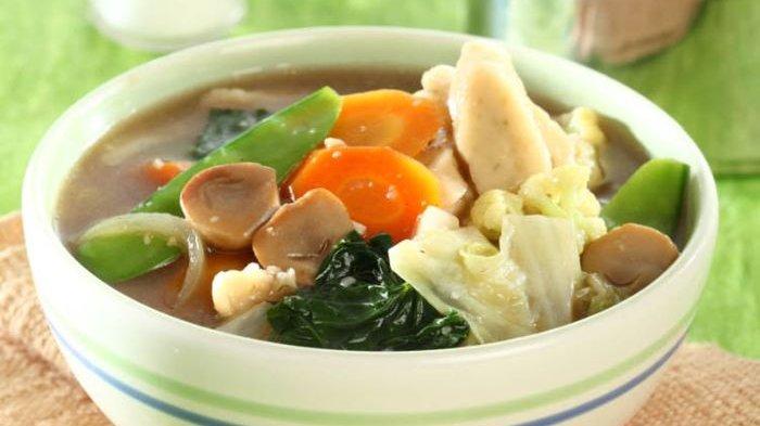 Resep mudah dan enak Capcay Otak-Otak sebagai menu sahur puasa Ramadan 2022.