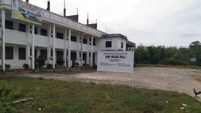 SMK MIGAS PALI buka pendaftaran untuk angkatan pertama 2022-2023. Pihak sekolah menggratiskan sekolah hingga lulus