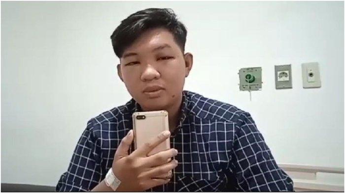 Sosok Arya Lesmana Putra (19) korban pelecehan mahasiswa UIN di Palembang menyampaikan kronologis kejadian melalui video yang diunggahnya.