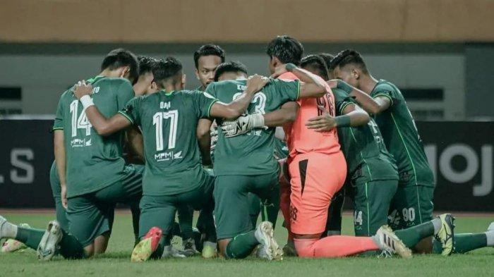Kondisi Skuad Persebaya Surabaya bikin Aji Santoso Sedih, berharap Vidal cepat pulih