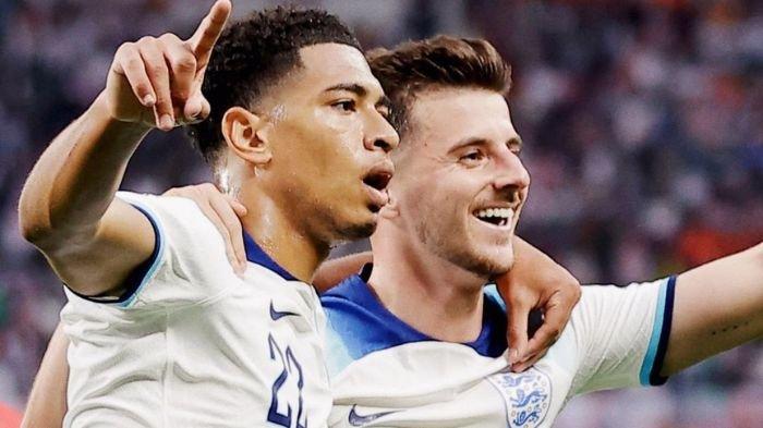 Mason Mount dan Jude Bellingham di laga Piala Dunia 2022