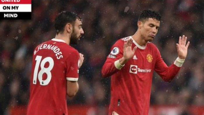 Penyerang Manchester United Ronaldo berhasil membuat hattrick di Liga Inggris saat menghdapi Tottenham Hotspur. Laga ini dimenang Man United dengan skor 3-2