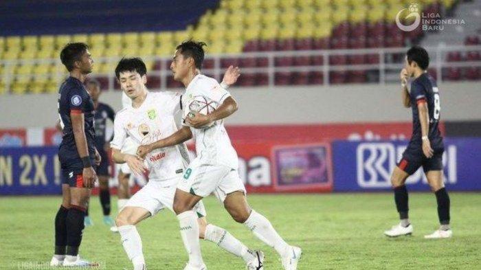 Persebaya Surabaya saat berhasil menang atas Arema FC di Liga 1 2021 lalu. Samsul Arif jadi penentu