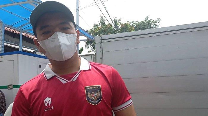 Pengusaha Putra Siregar masih pikir-pikir untuk memenuhi permintaan Septia Yetri sebagai syarat rujuk dalam pernikahannya.