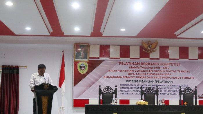 kepala BPVP Ternate Abdul Azis saat memberikan sambutan dalam kerjasama dengan Dipnakertras Kota Tidore, Jumat (09/09/2022)
