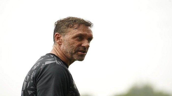 Pelatih Persija Jakarta, Thomas Doll mengatakan akan turun dengan kekuatan utama saat menghadapi laga lawan Persik Kediri di Stadion Jatidiri, Semarang, Jawa Tengah, Sabtu (10/12/2022).