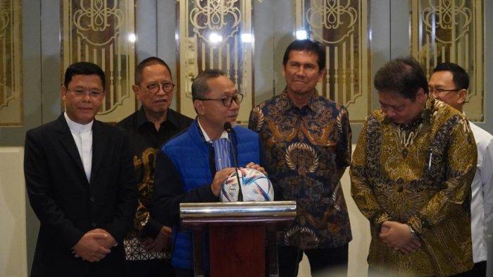 Ketua Umum DPP Partai Amanat Nasional atau PAN Zulkifli Hasan mengingatkan Koalisi Indonesia Bersatu (KIB) tidak merasa kecil sebelum bertanding.