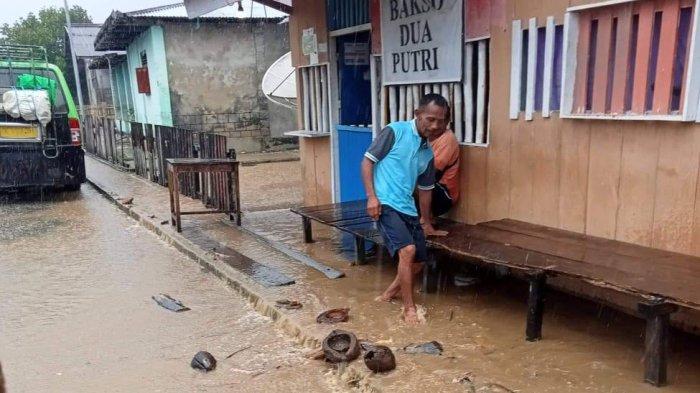 warga biloro banjir banjir 900