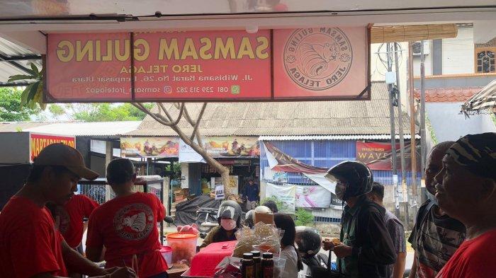 kuliner bali, Terlihat Antrean Pembeli di Samsam Jero Telaga pada Selasa (20/9/2022)