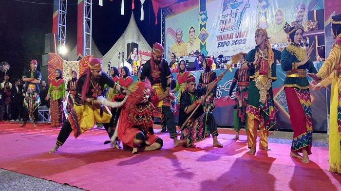 Penampilan Sendratari Legenda Putri Gunung Kayangan3