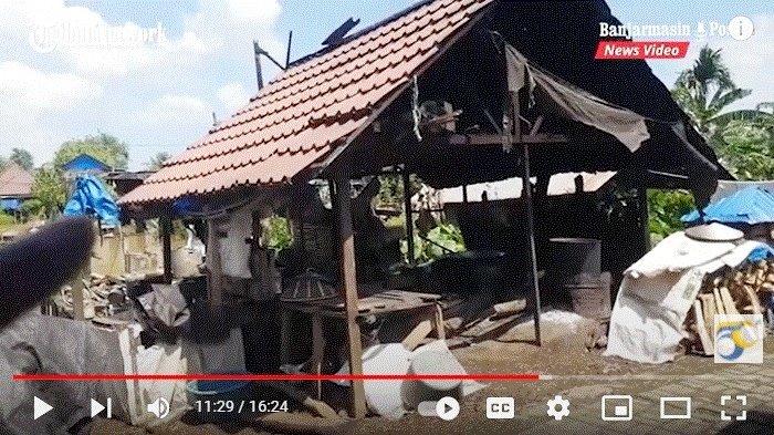 Salah satu tempat pembuatan jengkol rebus di Desa Pingaran Ilir Astambul Kabupaten Banjar