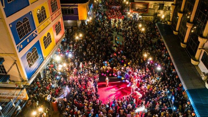 Festival Lampion Lantern Deram Parade di Tanjungpinang Kepri