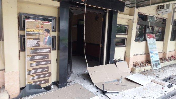 Ledakan di Mapolsek Astana Anyar Bandung Jabar