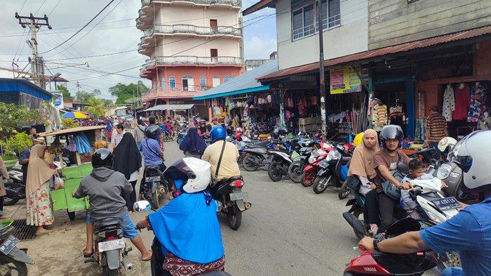 Pasar Dabo Singkep Lingga Kepri saat Idul Adha 1443 H