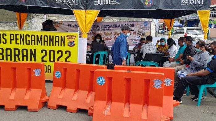 Suasana vaksinasi di Pos Pengamanan Idul Fitri di Ngada, Rabu 4 Mei 2022.
