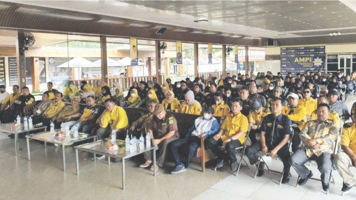 2 Pelantikan Pengurus AMPI KBB, di Gedung HBS, Cimareme, Minggu (18/9/2022).