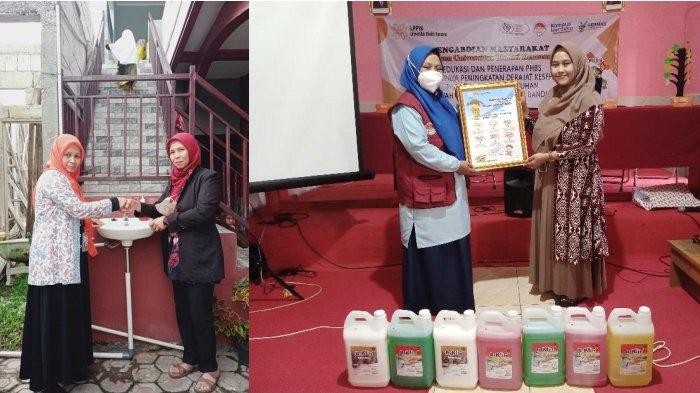 Gambar 3. Penyerahan fasilitas kebersihan