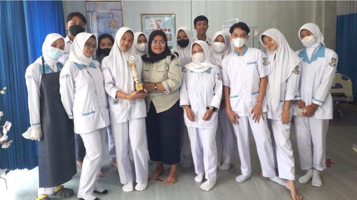 Kepala Jurusan Asisten Keperawatan SMK ICB Cinta Teknika Rabbani Shalihah