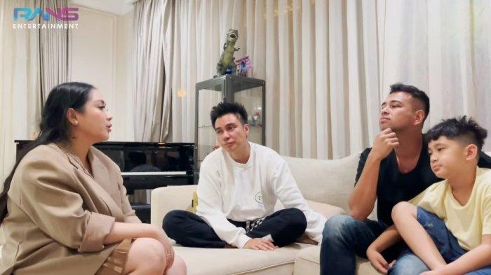 Nagita Slavina dan Raffi Ahmad memberikan nasihat kepada Baim Wong