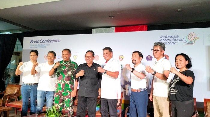 Konferensi pers International Marathon (IIM) 2022, Jumat (24/6/2022).