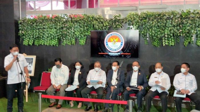 Pimpinan LPSK saat menolak permohonan perlindungan diajukan Putri Candrawathi.