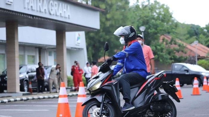 Defensive Driving & Riding oleh PT Kilang Pertamina Internasional (KPI) RU IV Cilacap D