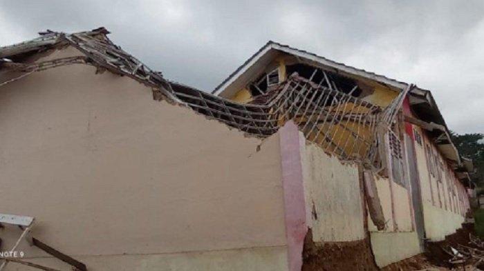 Gempa Cianjur 4
