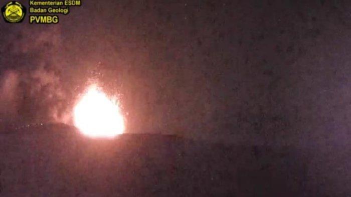 Gunung Anak Krakatau (GAK) di Kabupaten Lampung Selatan kembali erupsi