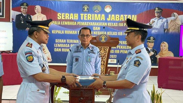Kakanwil DR. A. Yuspahruddin Saksikan Sertijab Dua Kepala UPT di Eks Karesidenan Pekalongan R