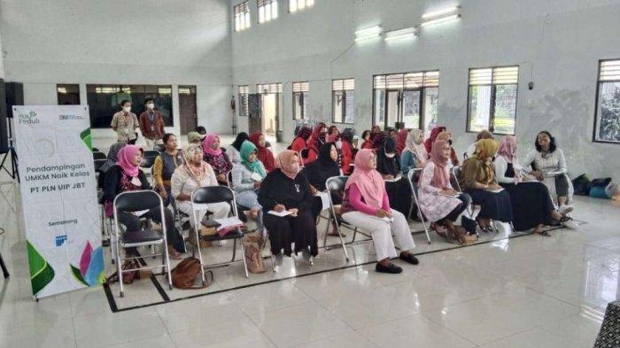 PT PLN (Persero) UIP Jawa Bagian Tengah mengambil peran untuk b