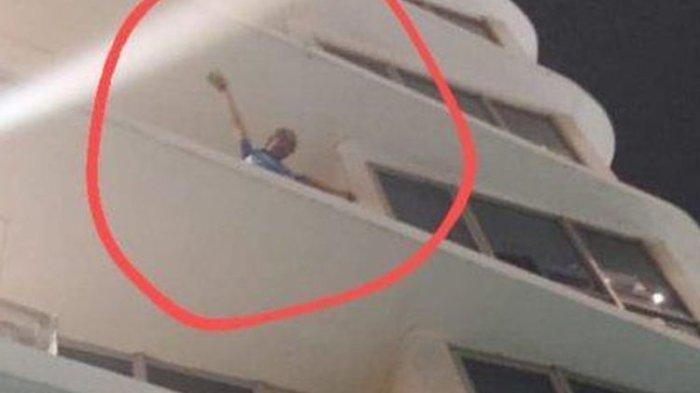 Seorang pria yang mabuk hendak akhiri hidup dari lantai 8 apartemen