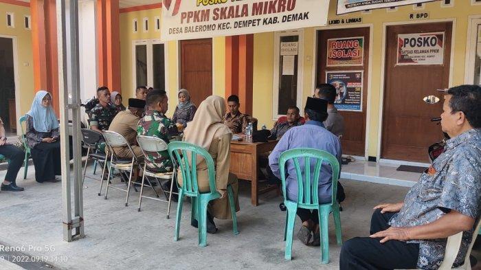 Kodim Demak bersama Forkopincam Dempet lakukan Monitoring dan evaluasi persiapan pelaksanaan Pilkades di Desa Baleromo.