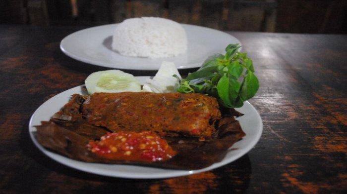 Peps Ikan Mbah Im