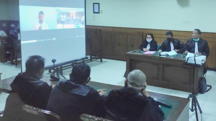 Pengadilan Negeri Sleman menggelar sidang perdana kasus susur sungai SMP N 1 Turi dengan agenda dakwaan, Senin (15/6/2020)