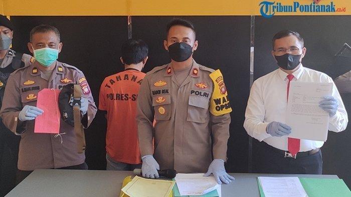 meniou dengan membuat laporan palsu