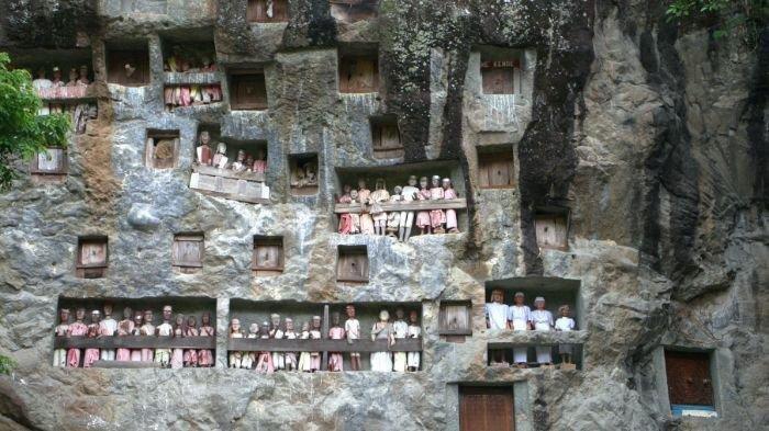 Pemakaman adat Toraja