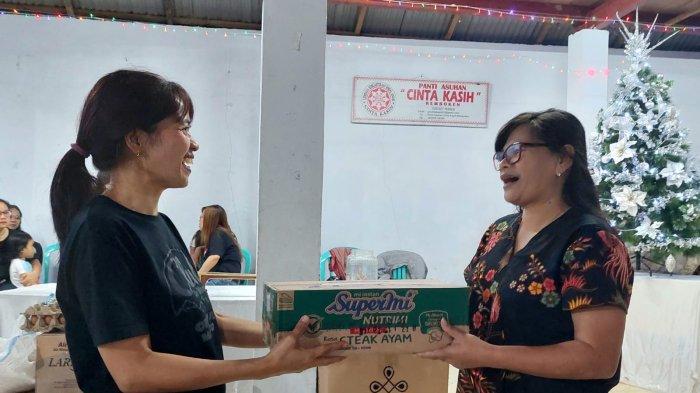 Anak Panti Asuhan Cinta Kasih Remboken Sulawesi Utara