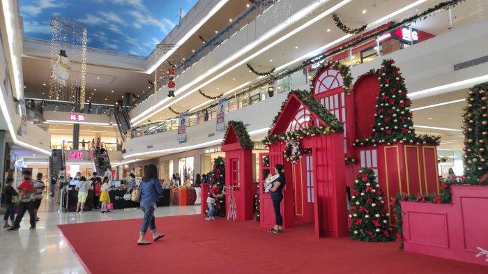 Foto Tribun Manado/Fernando Lumowa Manado Town Square (Mantos) bersolek dengan hiasan Natal.