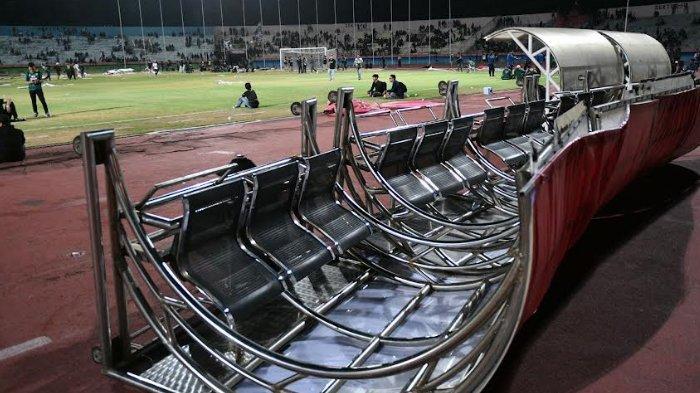 bench pemain stadion gelora delta sidoarjo rusak