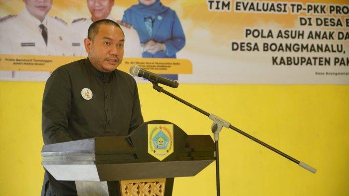 Franc Tumanggor dalam pertemuan tim evaluasi