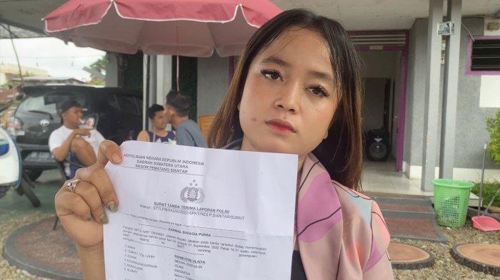 Gadis Saling Lapor Gara Gara Seorang Pria
