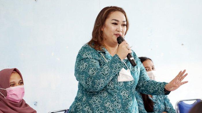Ibu Ketua TP PKK Pakpak Bharat